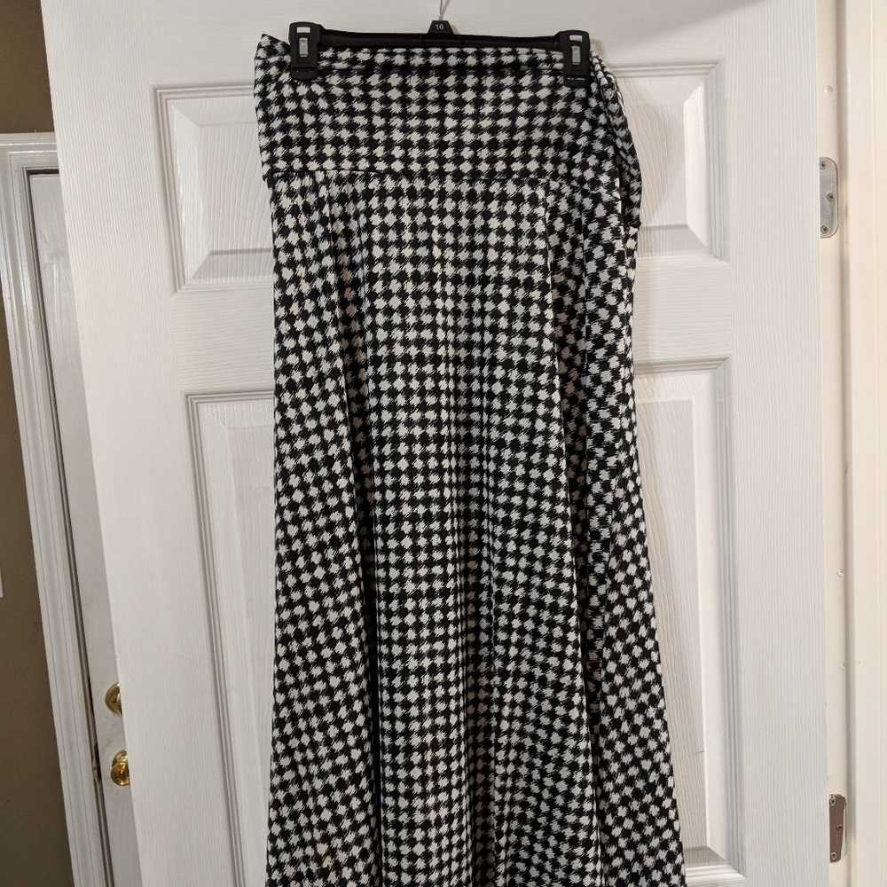 Lularoe Maxi Skirt EUC